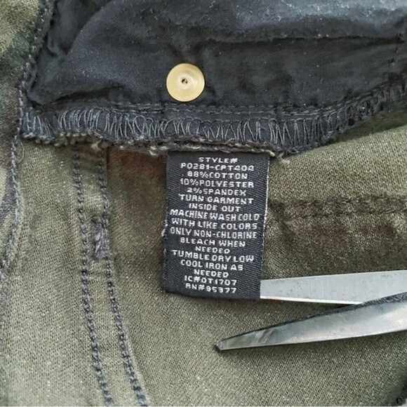 SANCTUARY | Robbie Stretch Camo Skinny Jeans Pants Camouflage 25 EUC - Picture 9 of 12